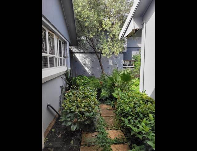 4 BEDROOM HOUSE FOR SALE IN VANDERBIJLPARK SW 1